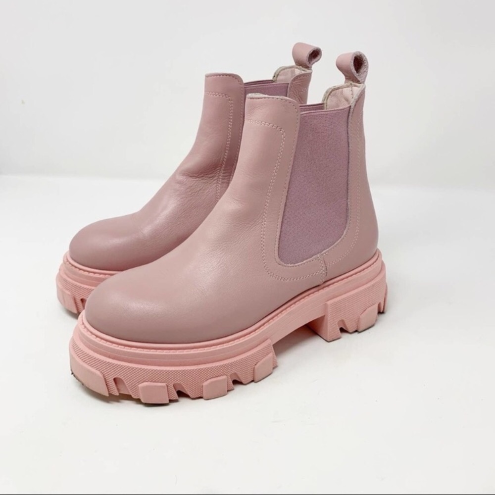 SALE! Genuine Leather Platform Lug Chelsea Boot